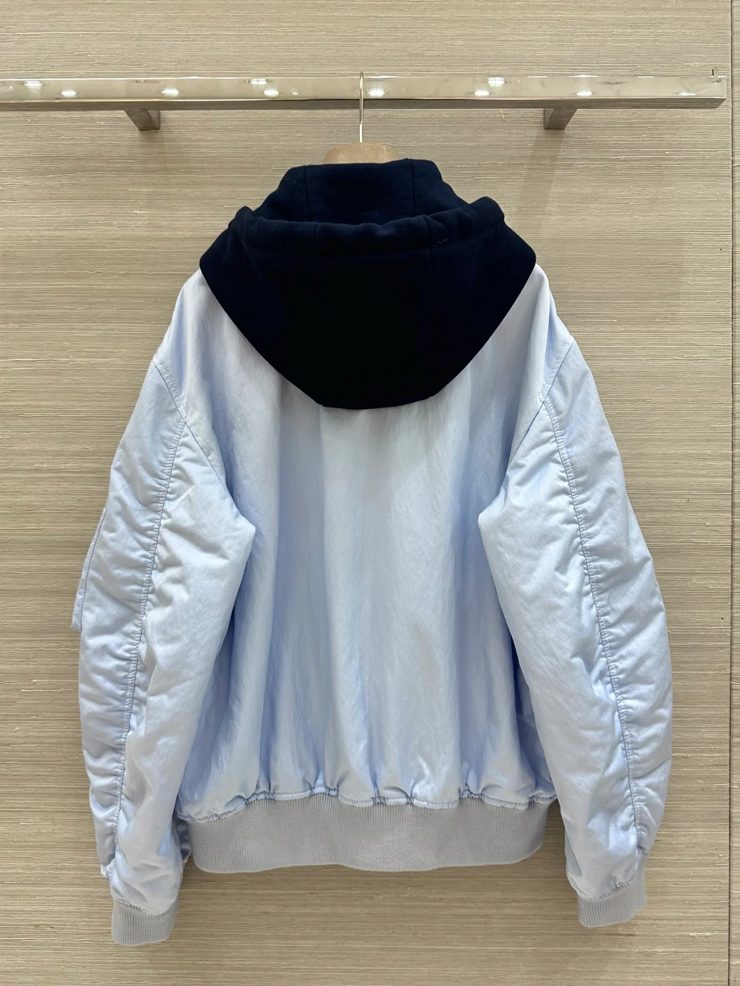 Куртки И Пуховики Женские Loewe 18653892