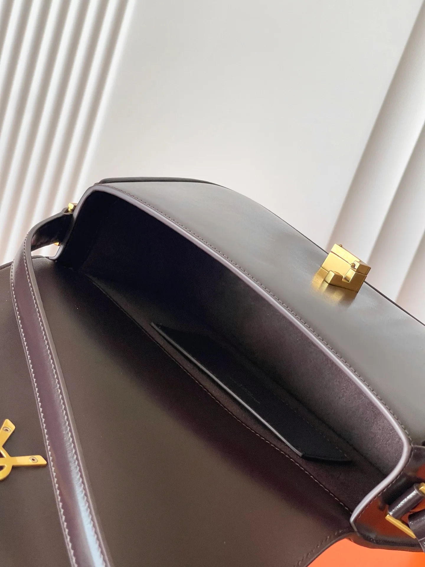 Классические Сумки Женские Saint Laurent 18610987