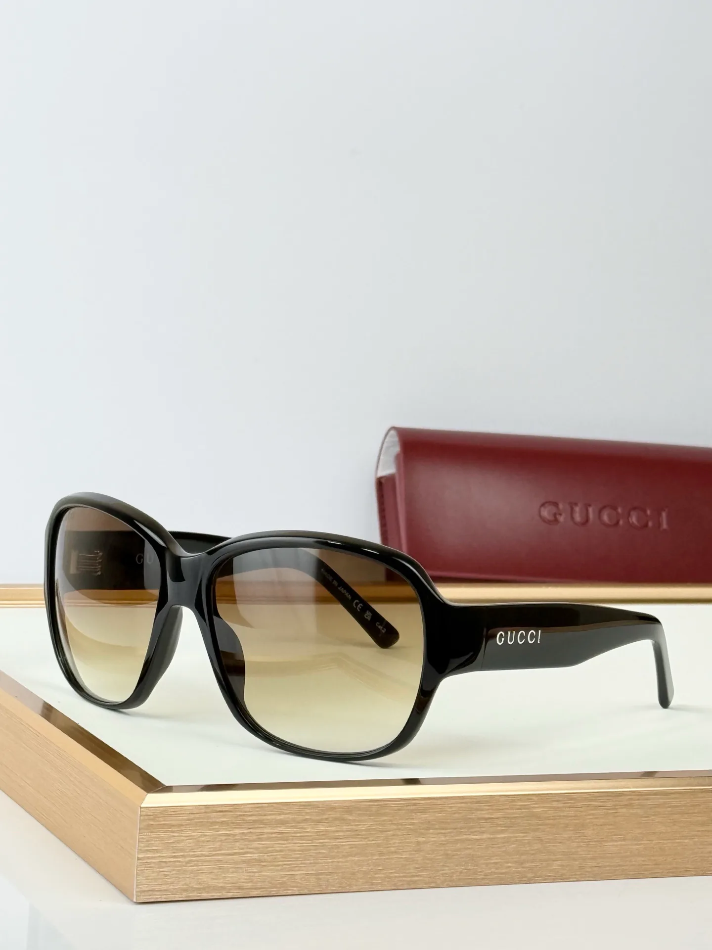 Glasses GUCCI 18060029