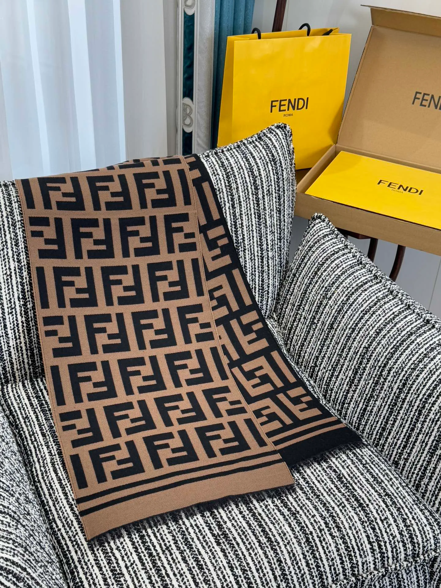 Scarves FENDI 18287131
