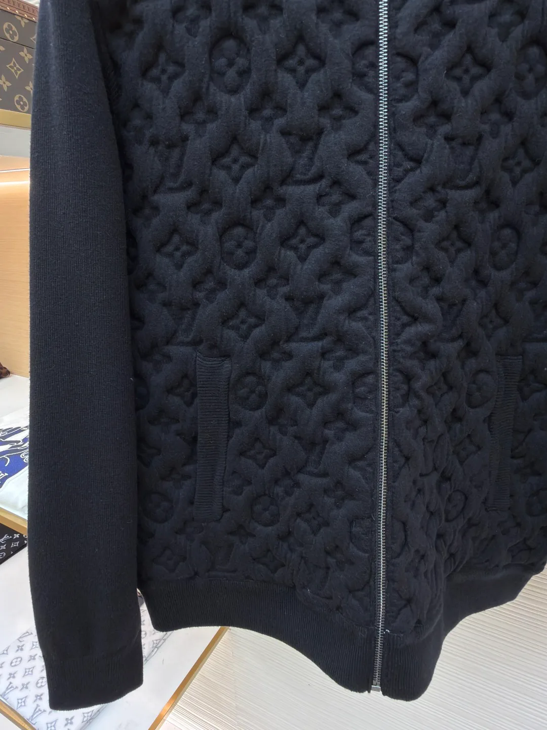 Men's Jackets And Down Jackets LOUIS VUITTON 18513794