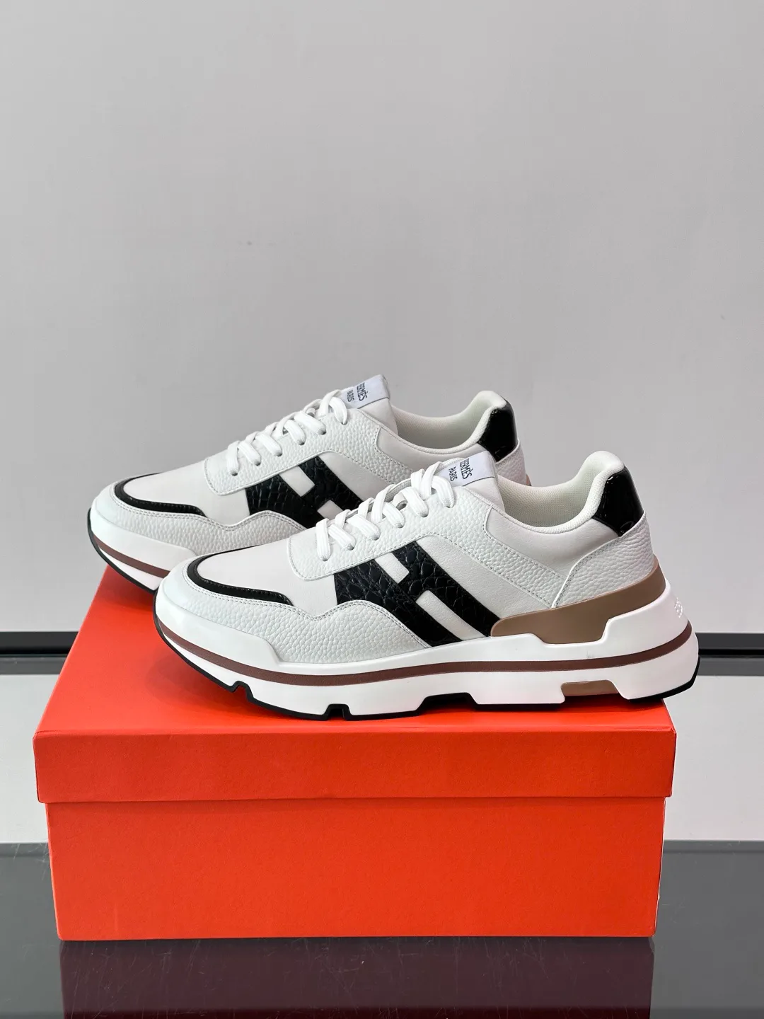 Men's Sneakers HERMES 17890537