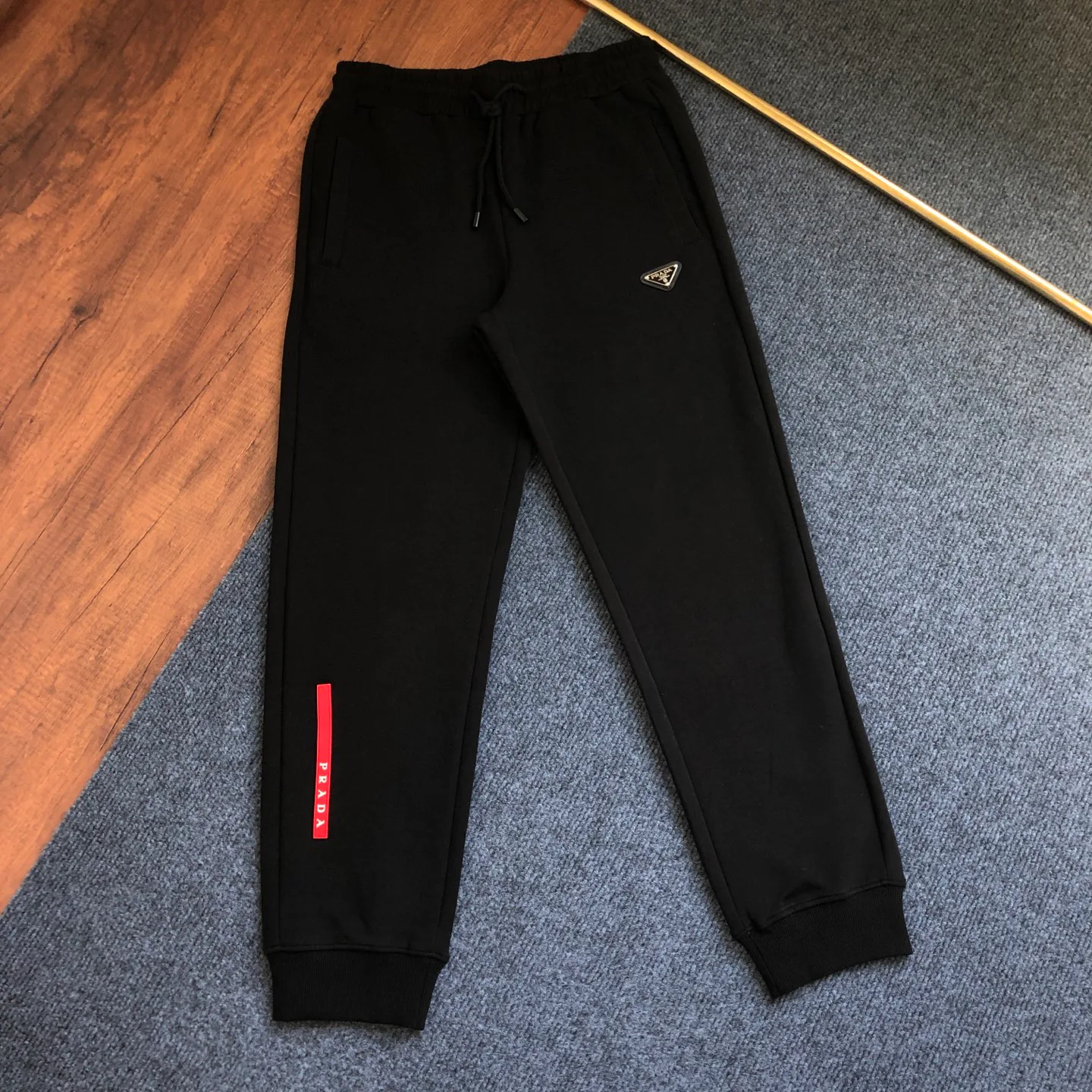 Men's Trousers PRADA 18189703