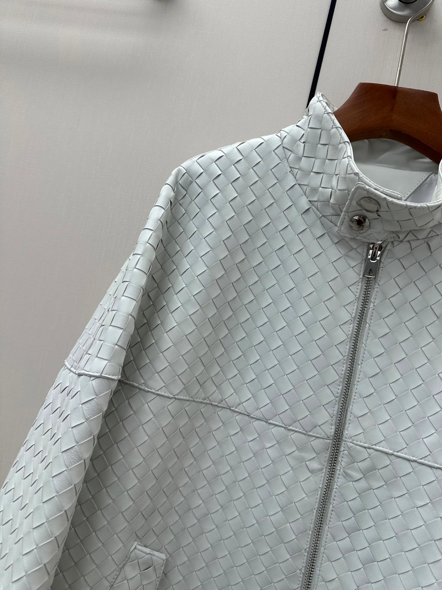 Women's Leather Jackets And Sheepskin Coats BOTTEGA VENETA 18061239