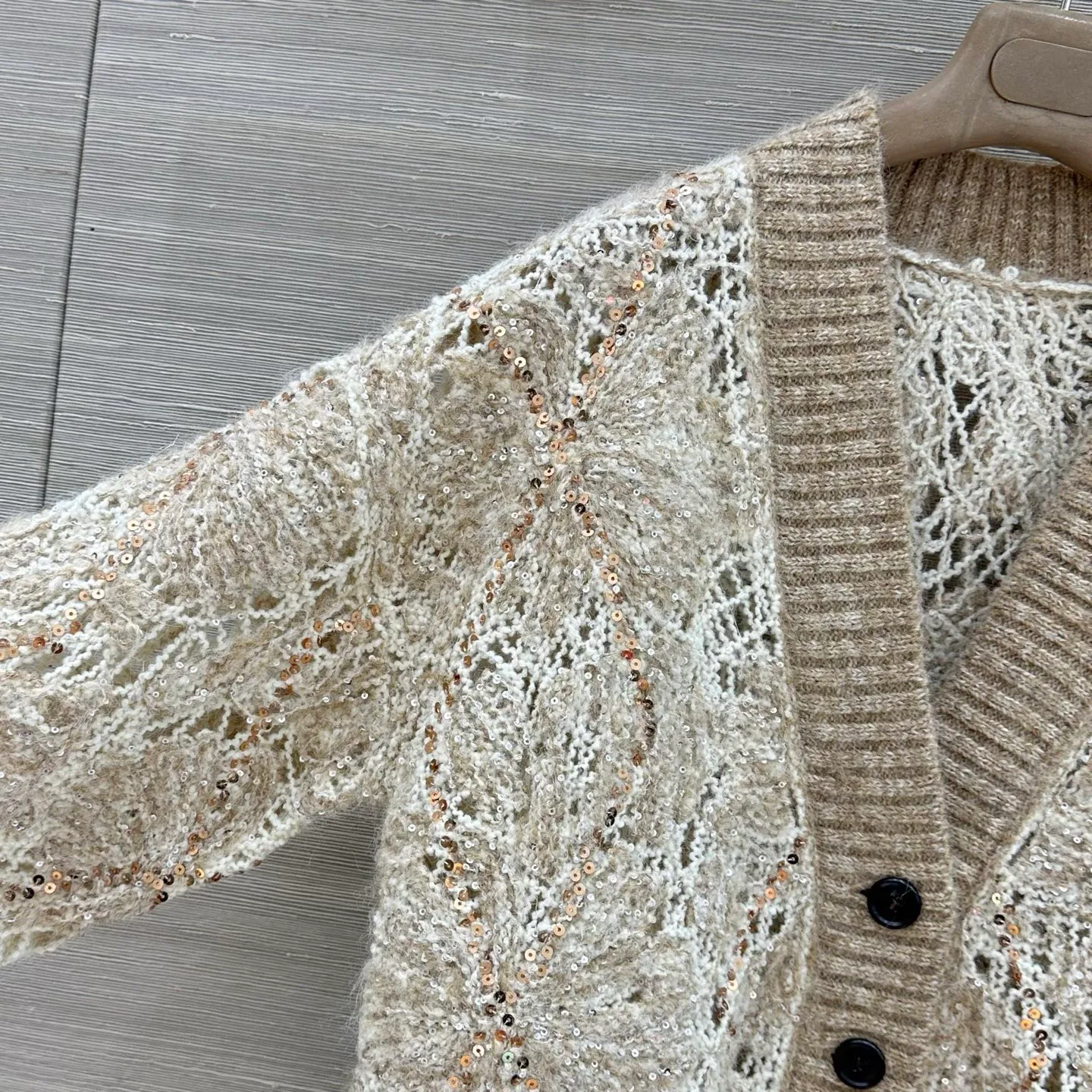 Women's Jumpers And Sweaters BRUNELLO CUCINELLI 17998383