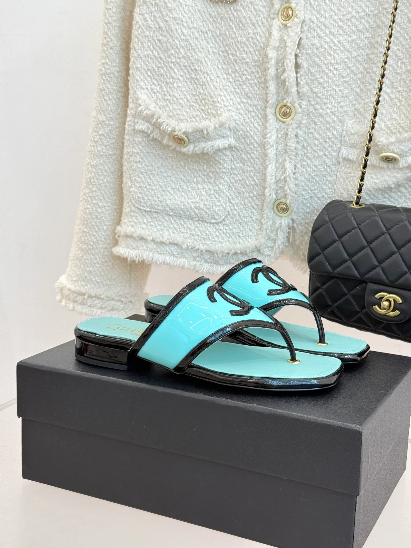 Women's Flip-Flops CHANEL 17425293