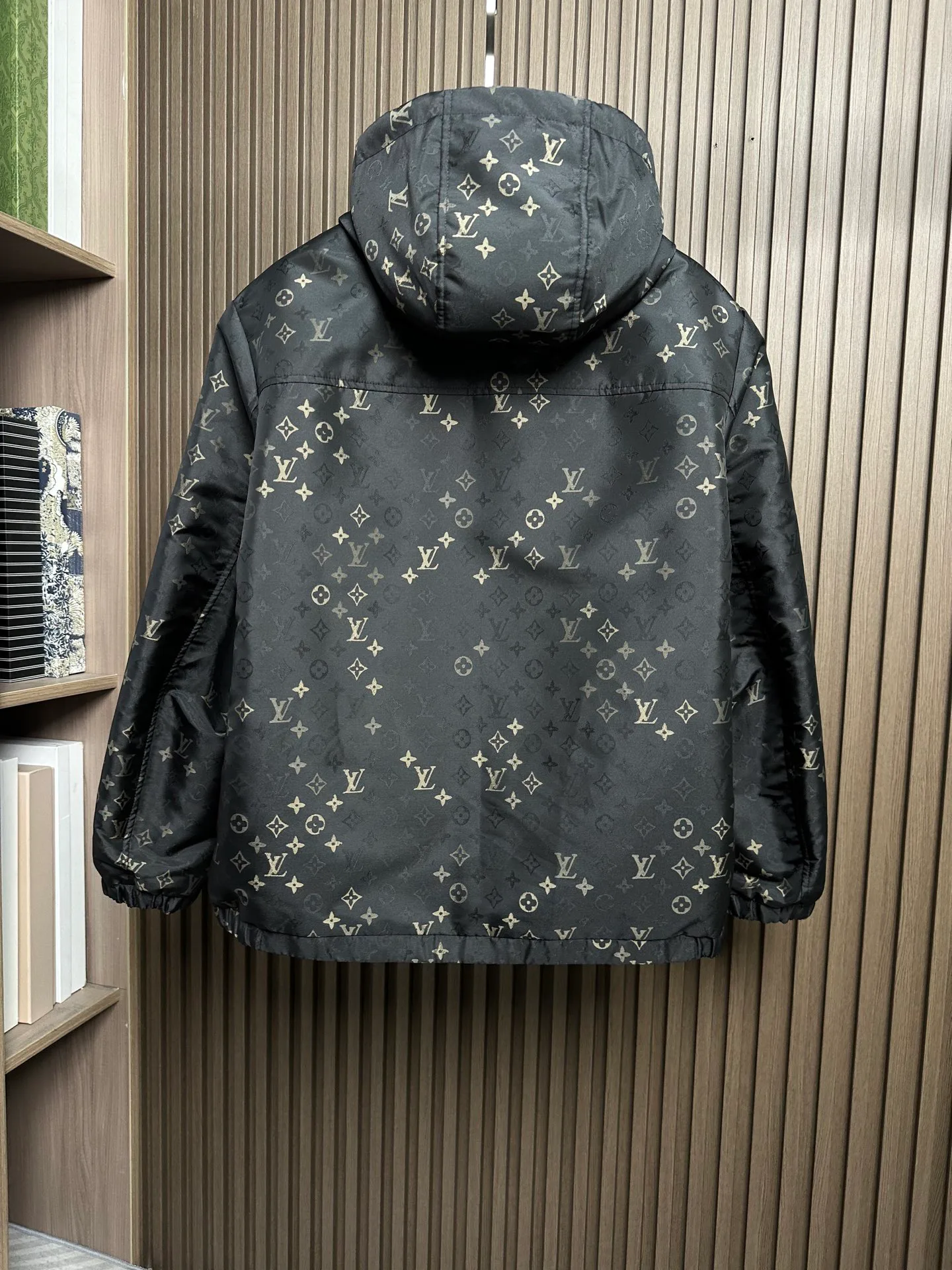 Men's Jackets And Down Jackets LOUIS VUITTON 18109849