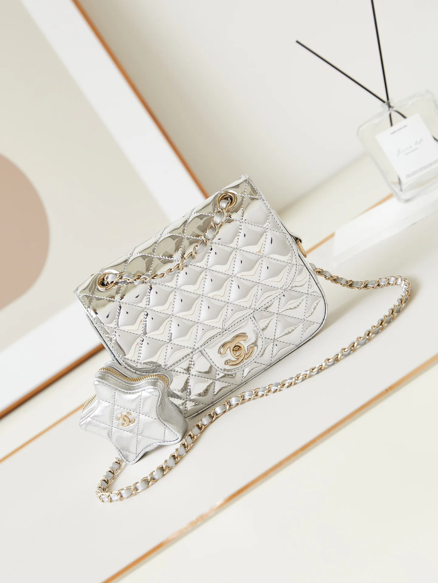 Women's Classic Handbags CHANEL 18065778