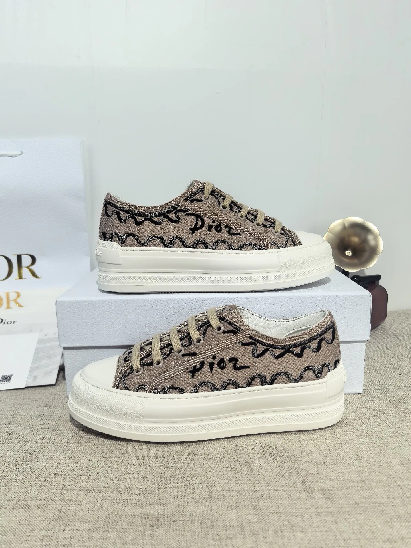 Women's Sneakers CHRISTIAN DIOR 17988670