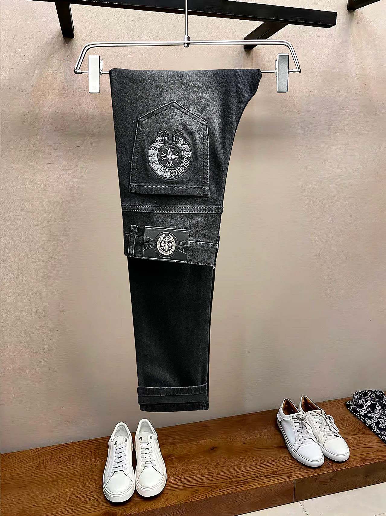 Men's Jeans CHROME HEARTS 18097852