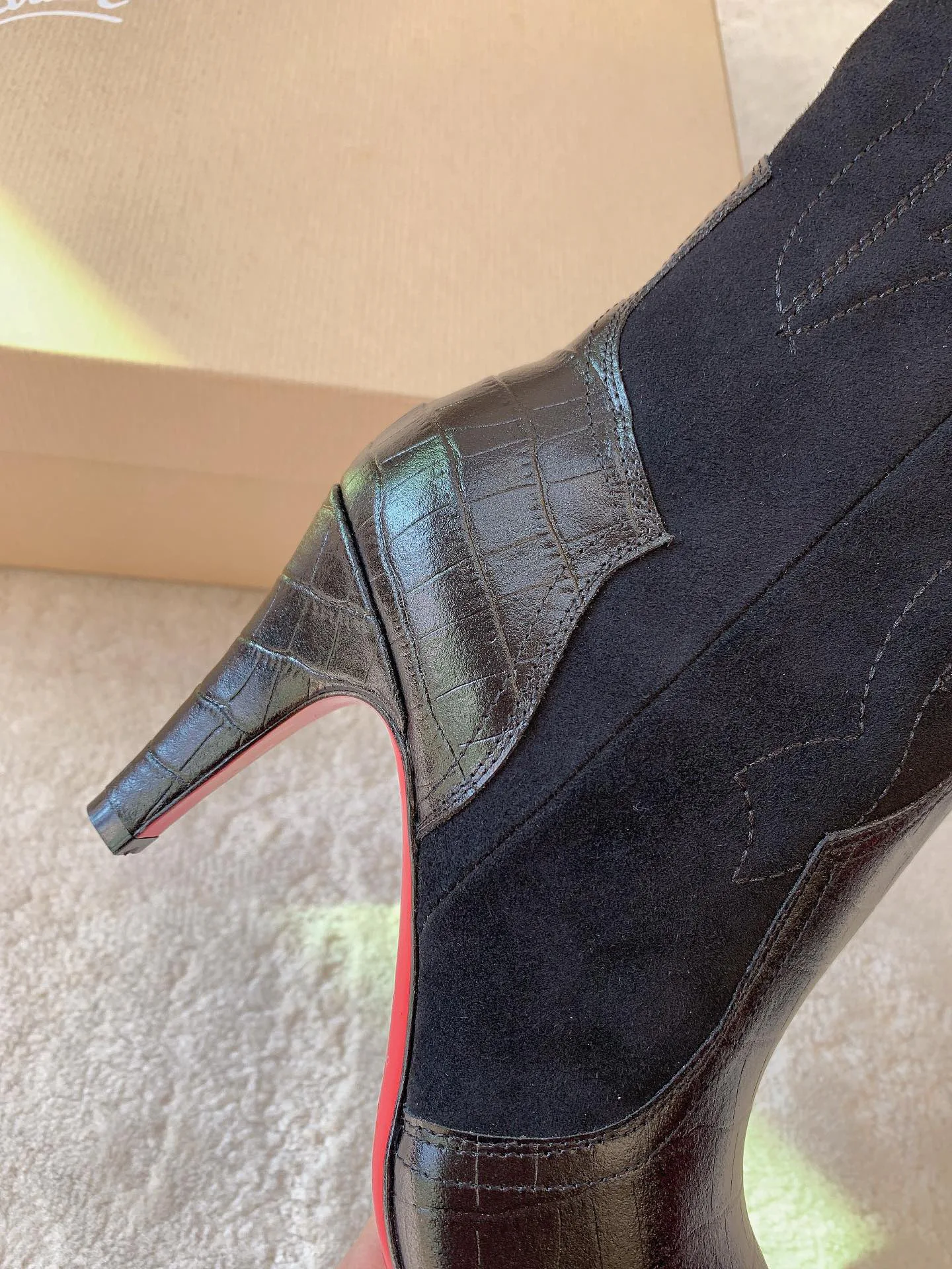 Women's Boots CHRISTIAN LOUBOUTIN 17962861
