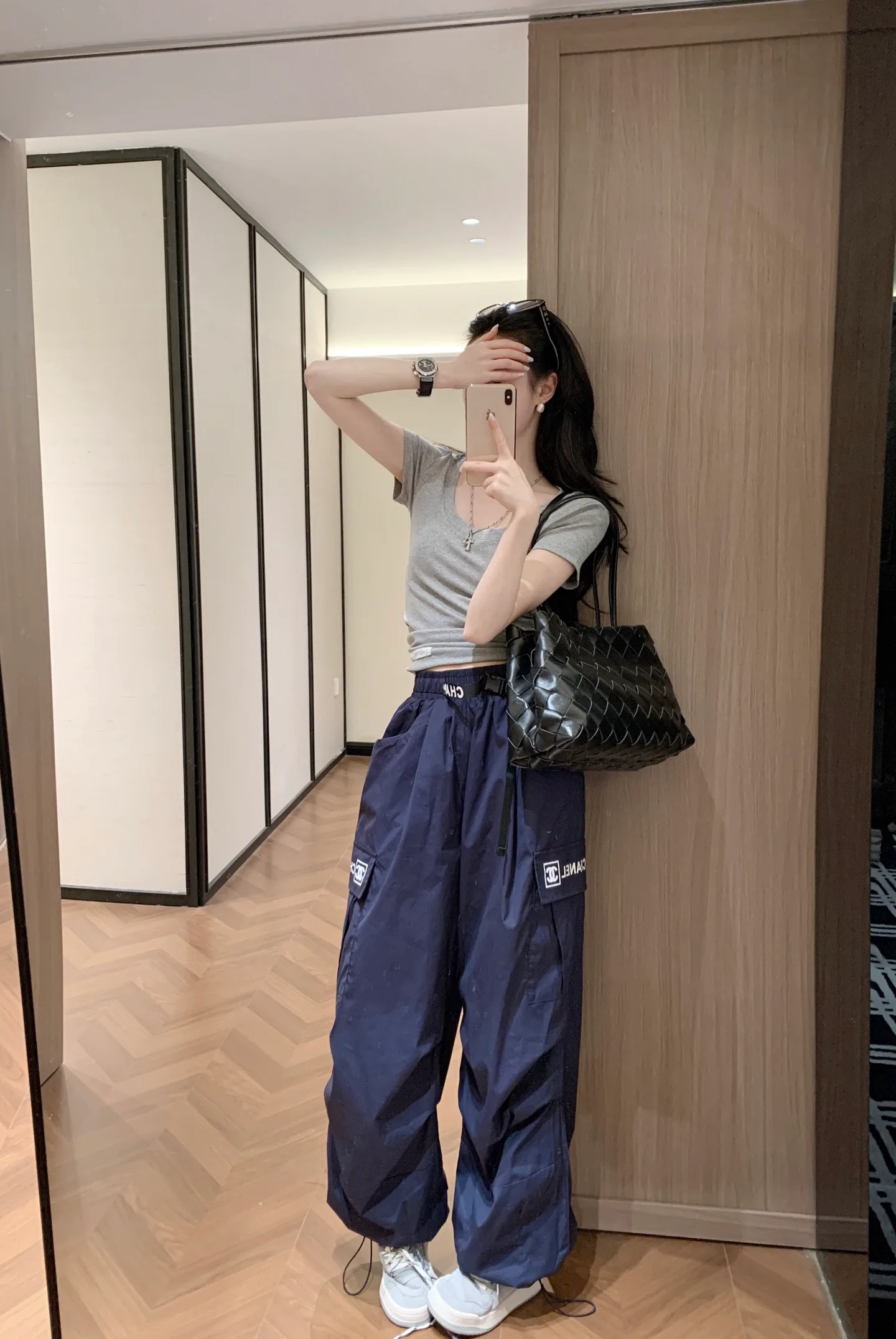 Women's Trousers CHANEL 17499670