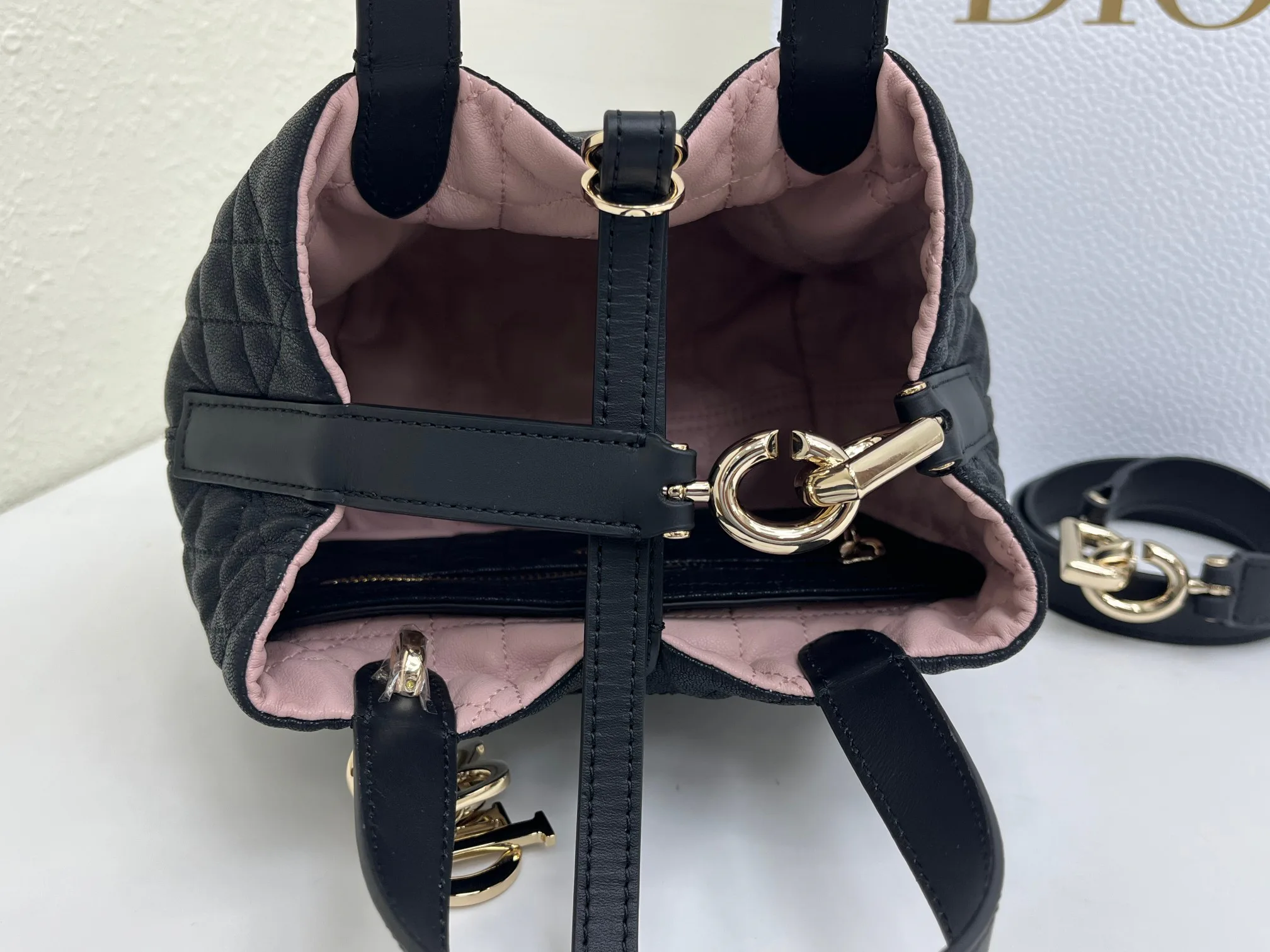 Women's Classic Handbags CHRISTIAN DIOR 17345160