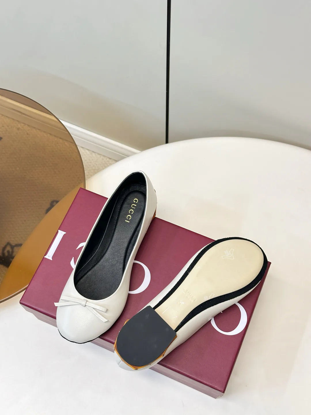 Women's Ballet Flats GUCCI 18079731