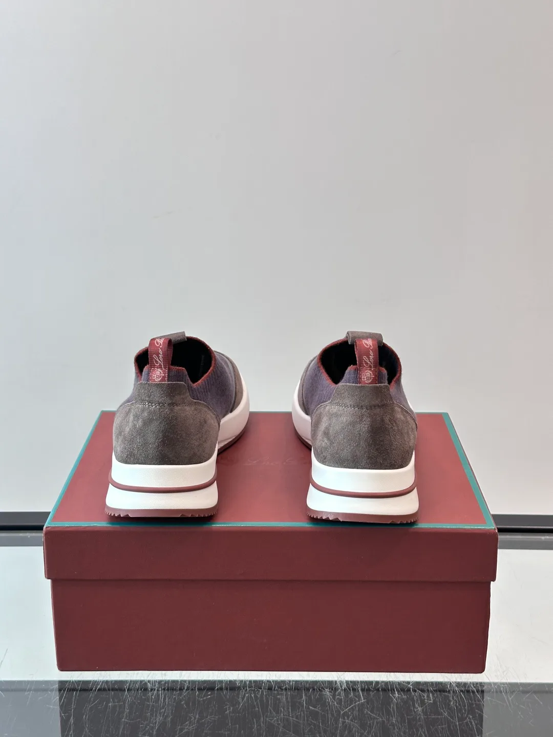 Men's Sneakers LORO PIANA 18500643