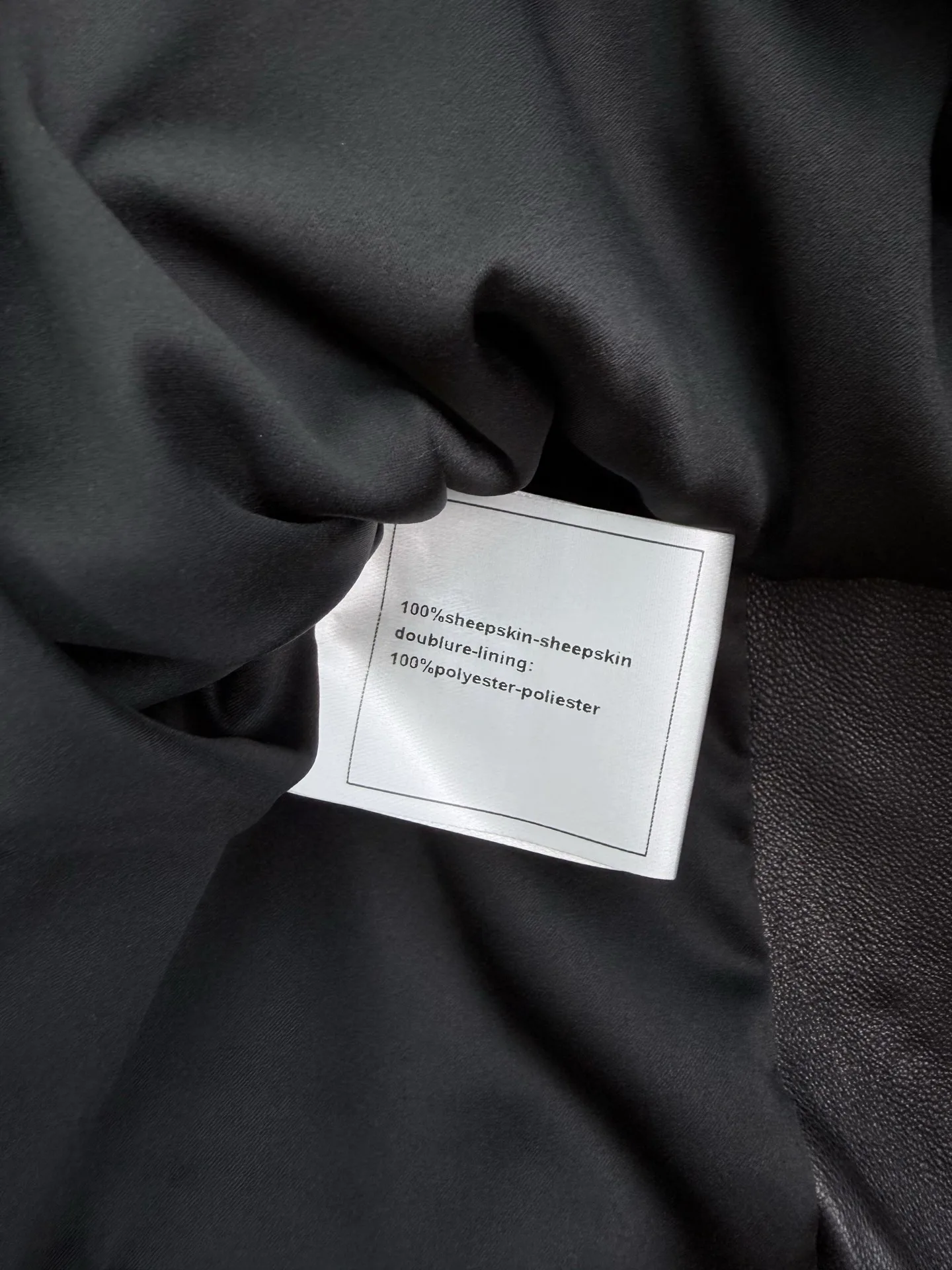 Women's Leather Jackets And Sheepskin Coats CHANEL 18113305