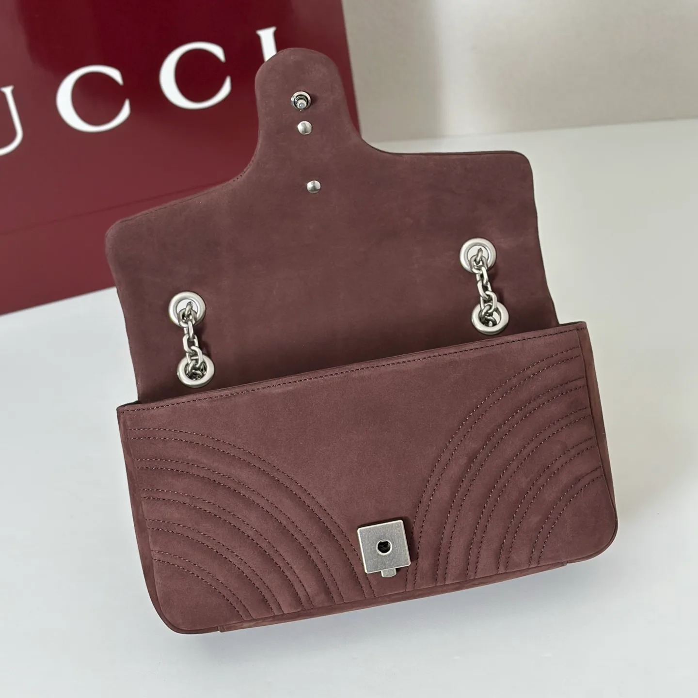 Классические Сумки Женские Gucci 18614540