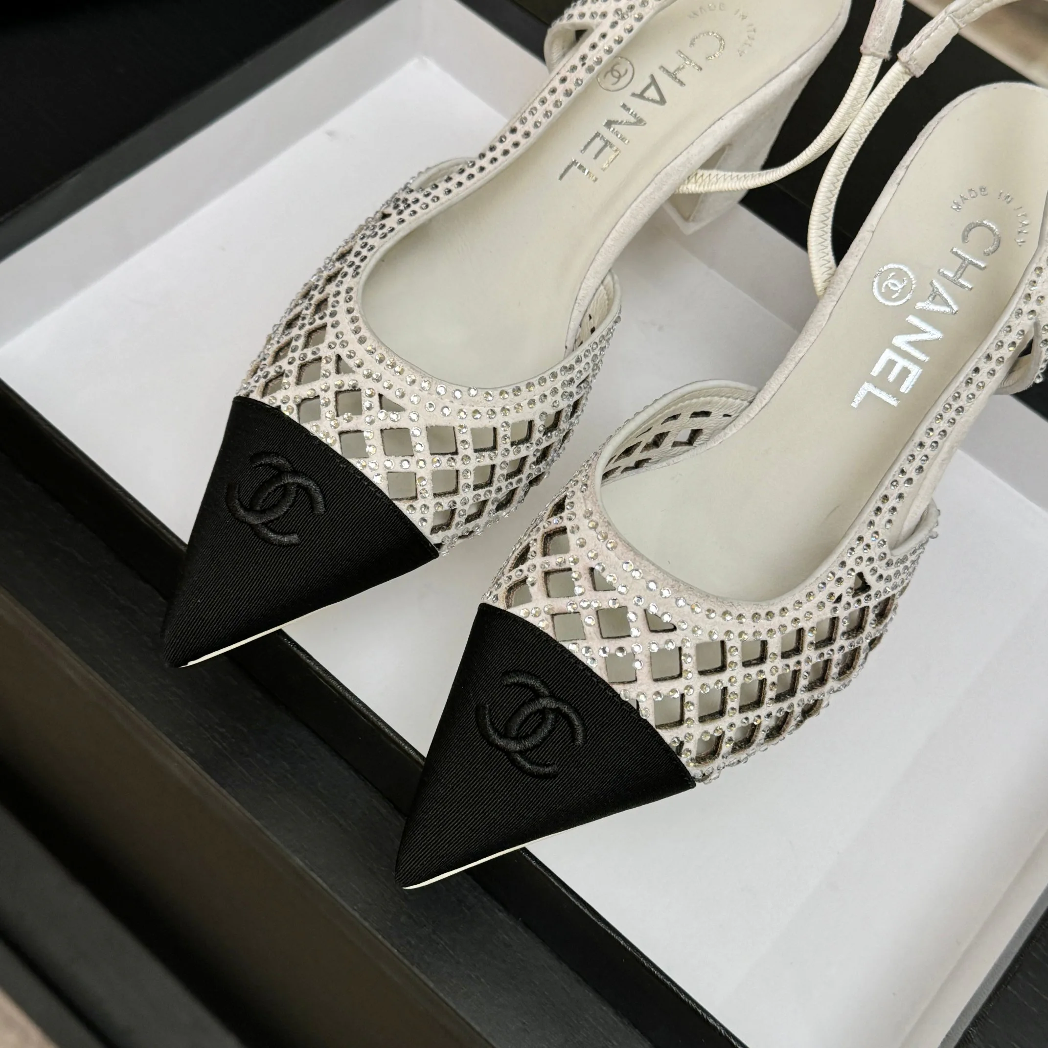 Women's Heels CHANEL 17448391