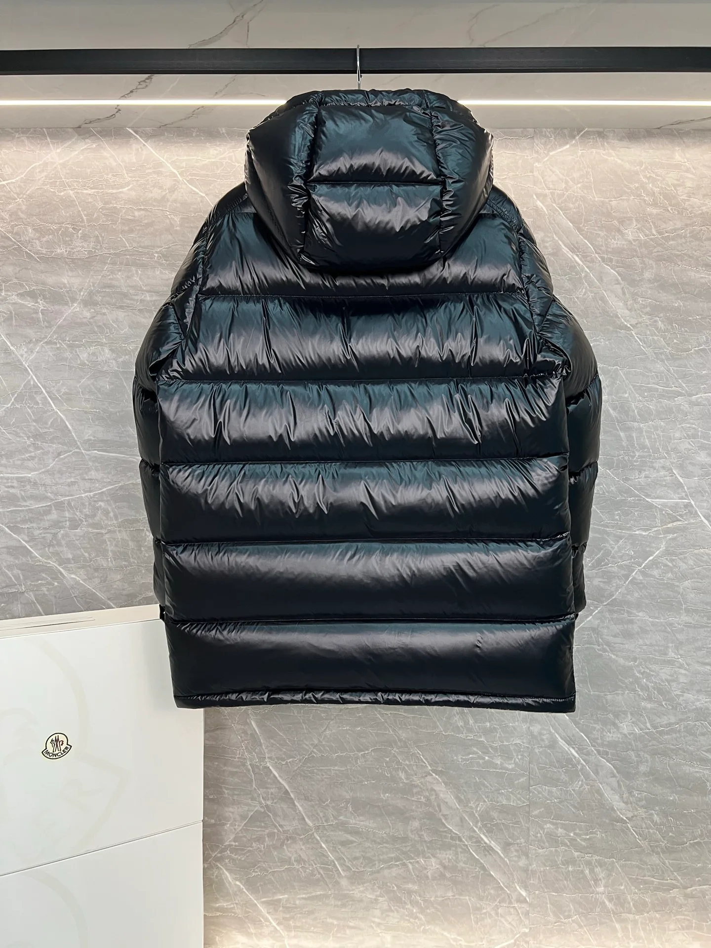 Куртки И Пуховики Женские Moncler 18599886