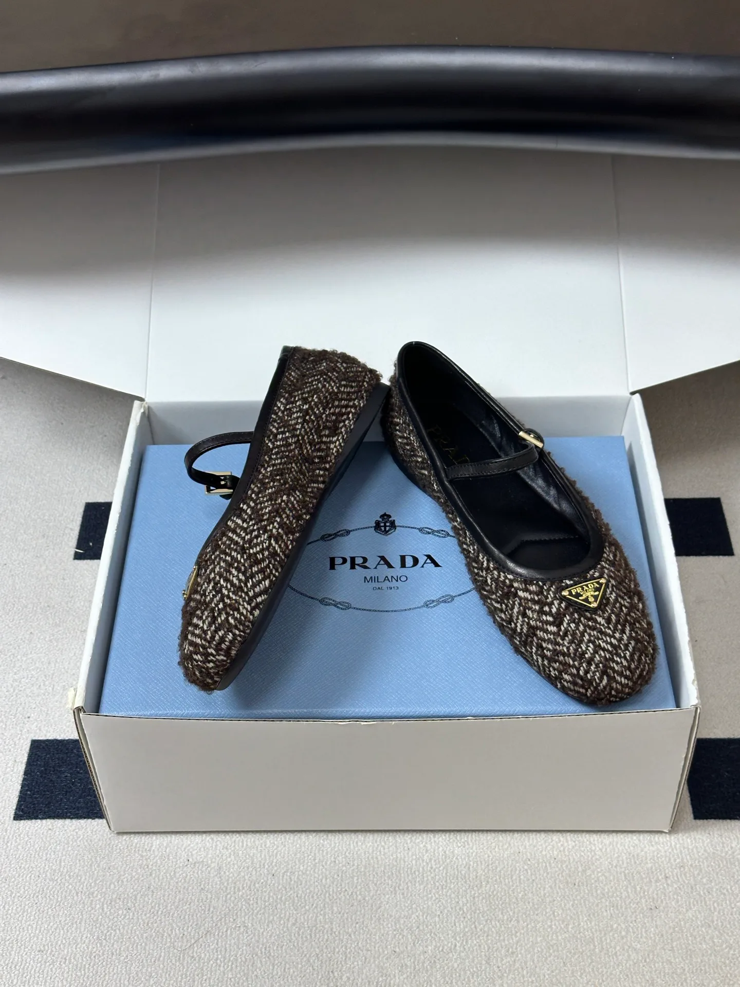 Women's Ballet Flats PRADA 18520376