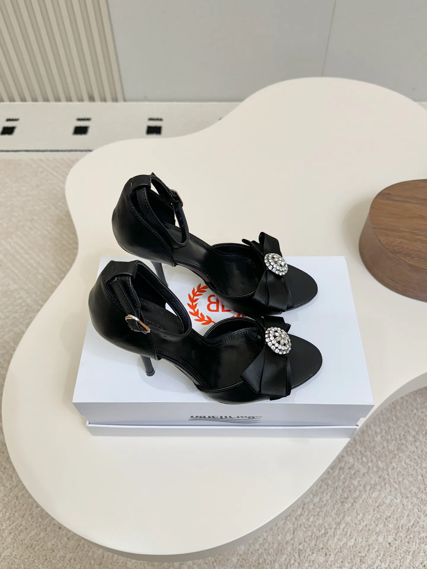 Women's Open-Toe Sandals BALENCIAGA 18083170