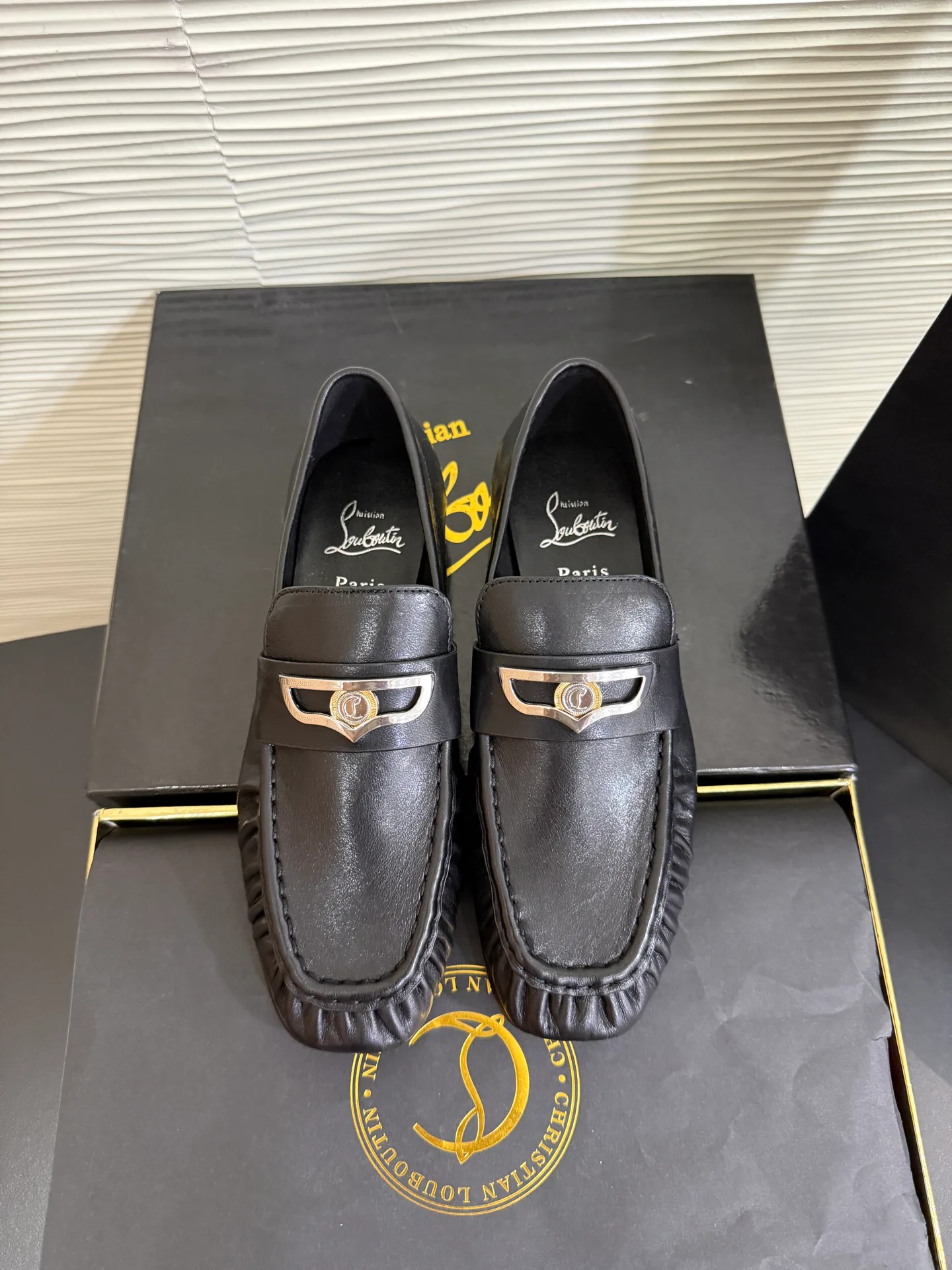 Women's Loafers And Moccasins CHRISTIAN LOUBOUTIN 19584057
