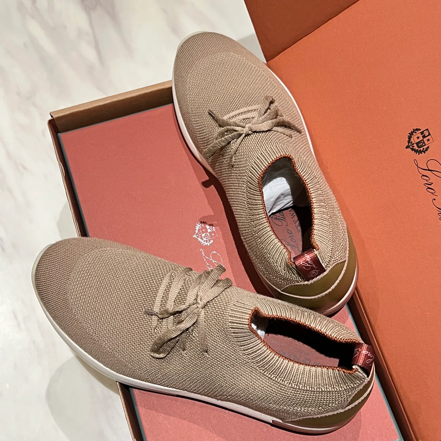 Men's Sneakers LORO PIANA 18194123