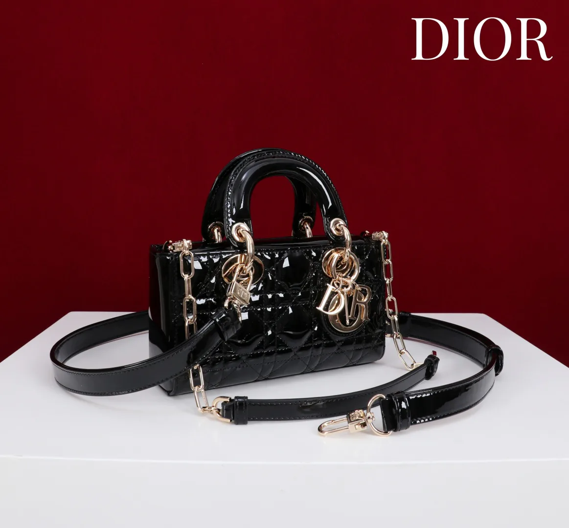 Women's Classic Handbags CHRISTIAN DIOR 18393029