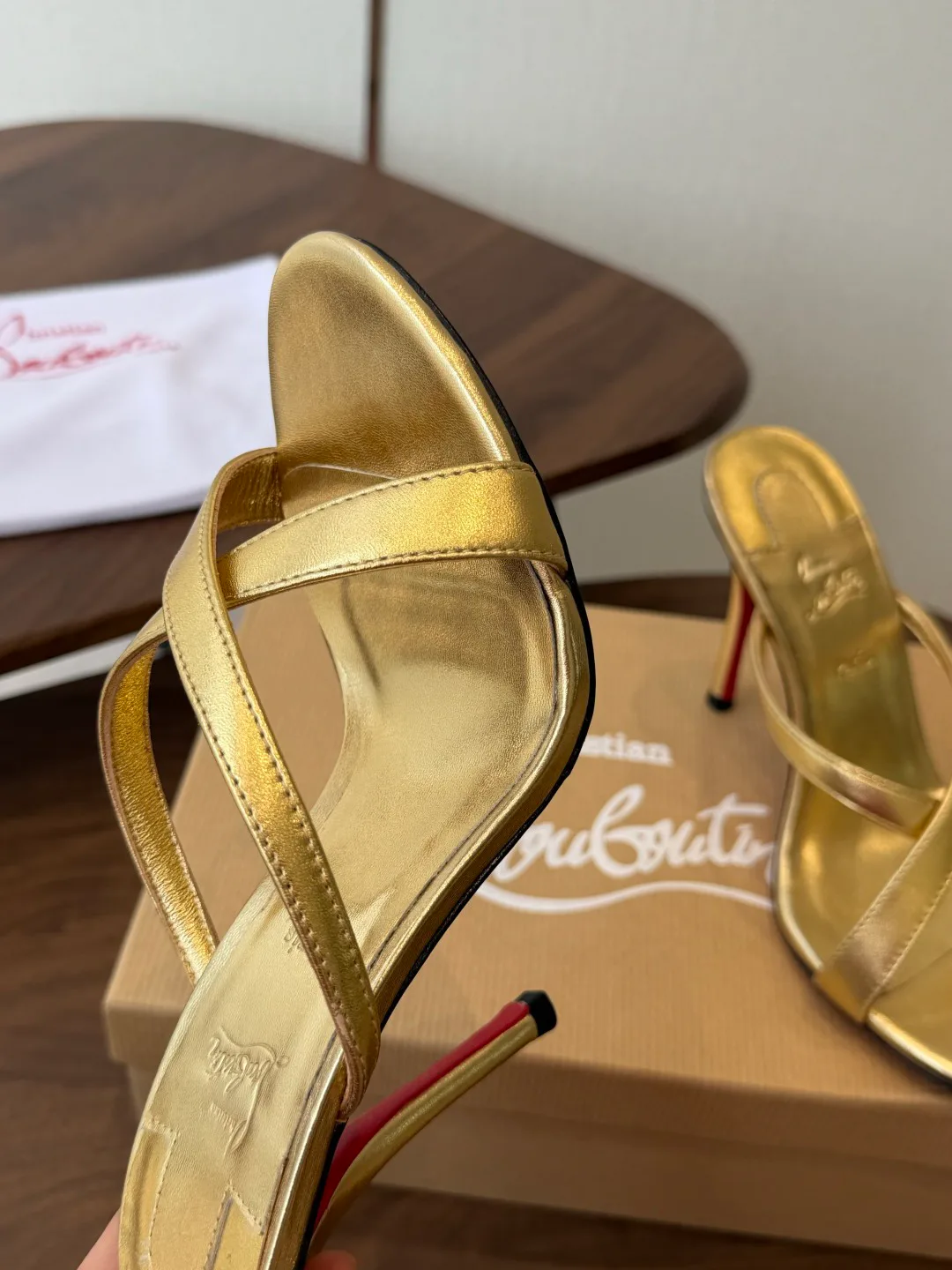 Women's Open-Toe Sandals CHRISTIAN LOUBOUTIN 18183088