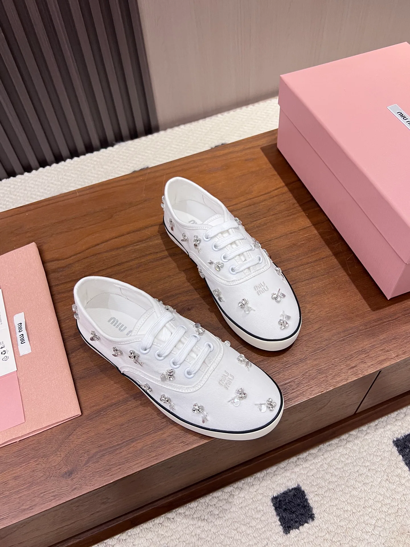 Women's Sneakers MIU MIU 17968644