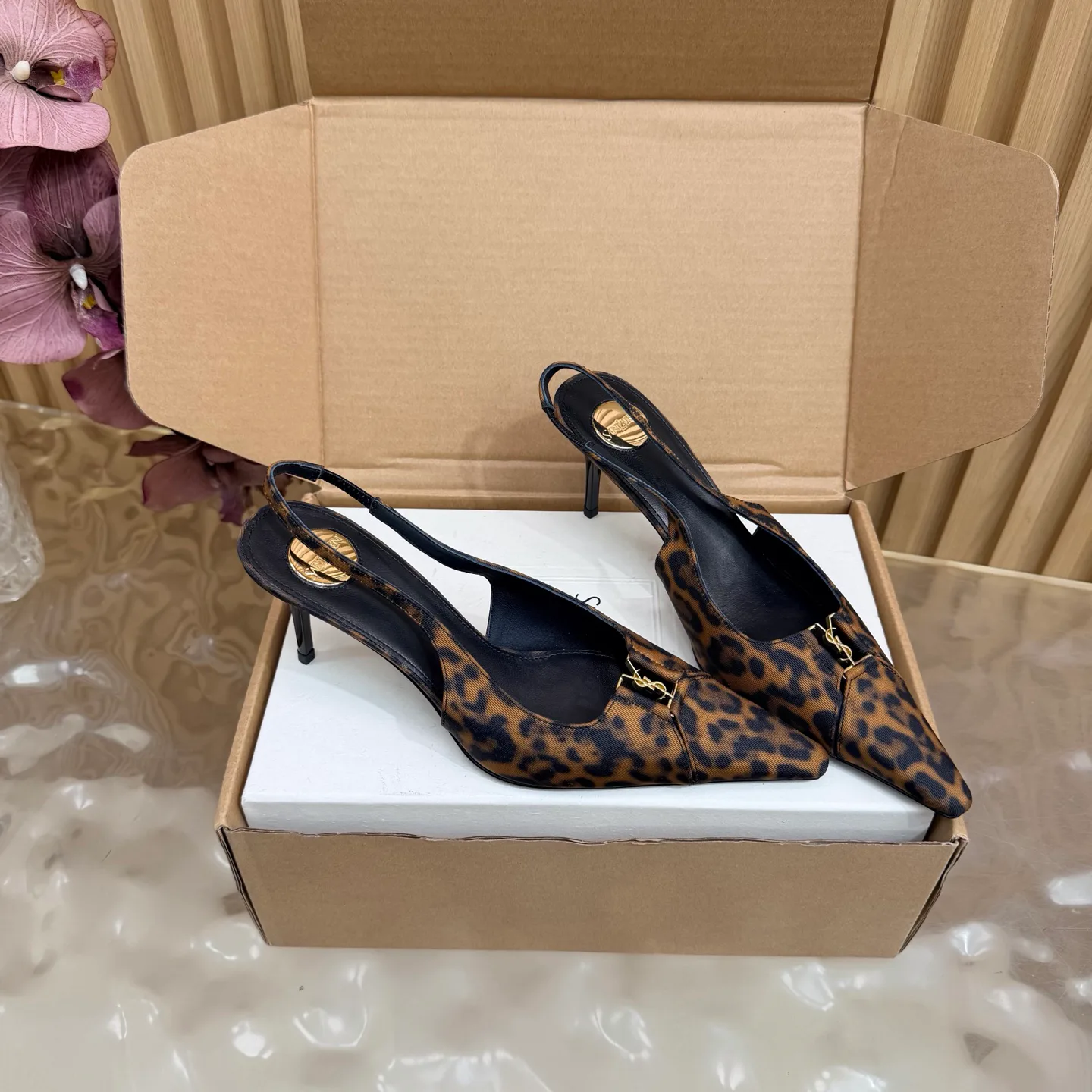 Women's Heels SAINT LAURENT 17448323