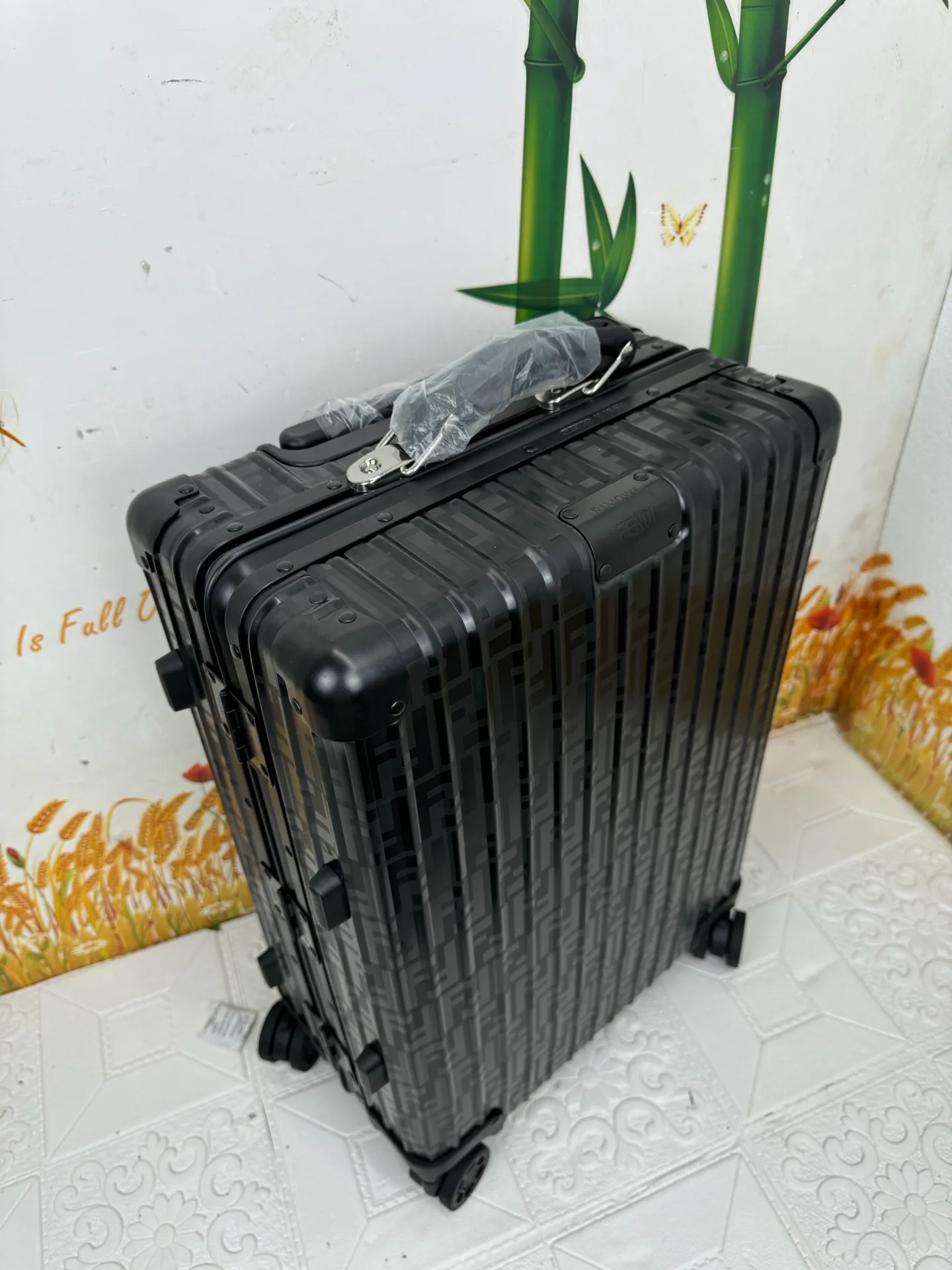 Suitcases RIMOWA 17186202