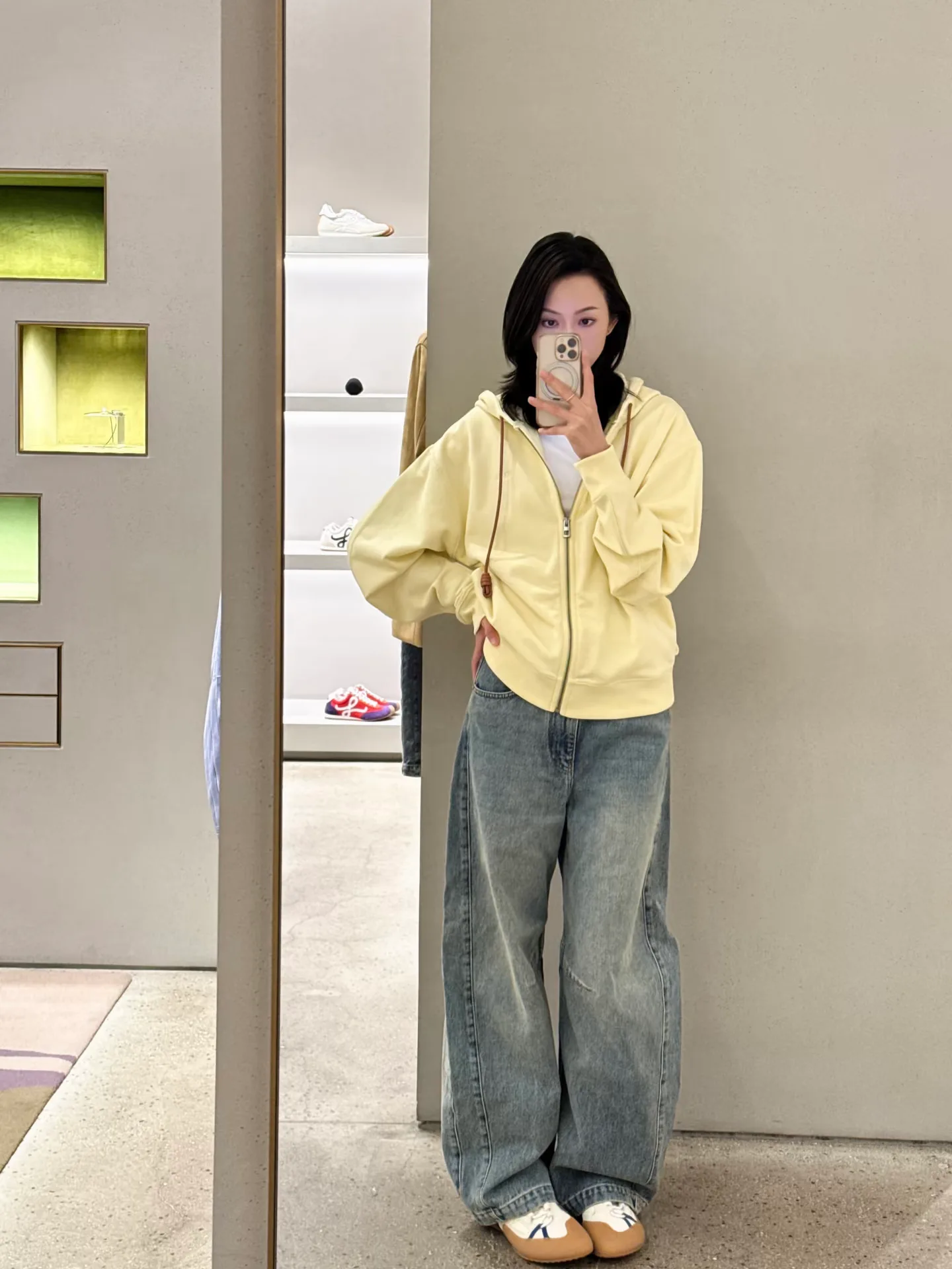 Women's Sweatshirts And Hoodies LOEWE 18044550