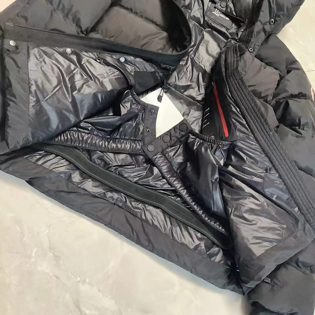 Men's Jackets And Down Jackets MONCLER 18111483