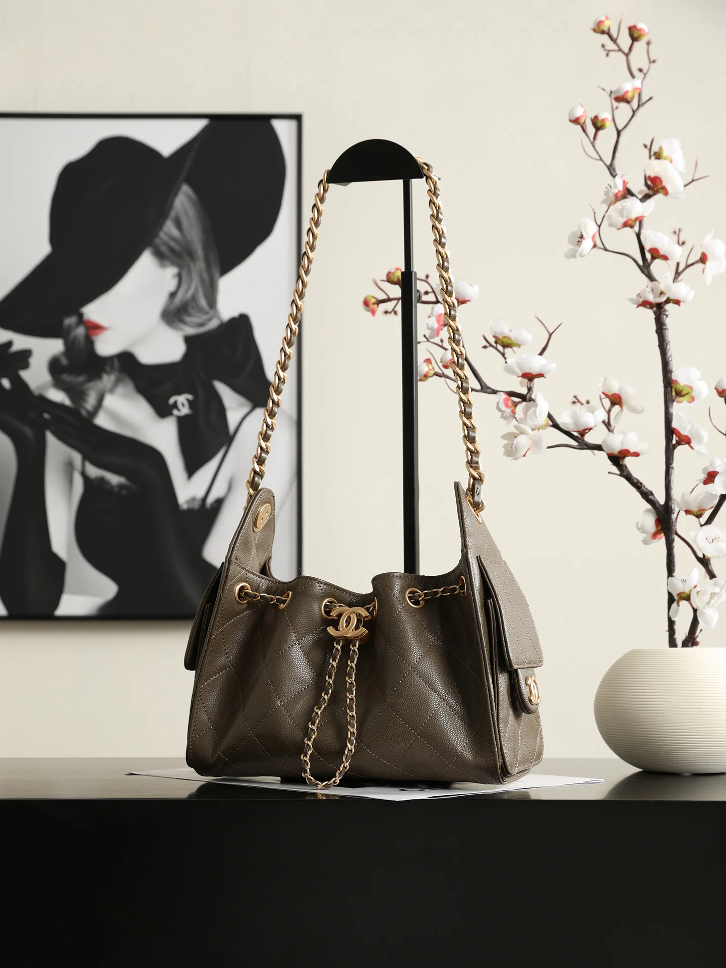 Women's Classic Handbags CHANEL 18147751