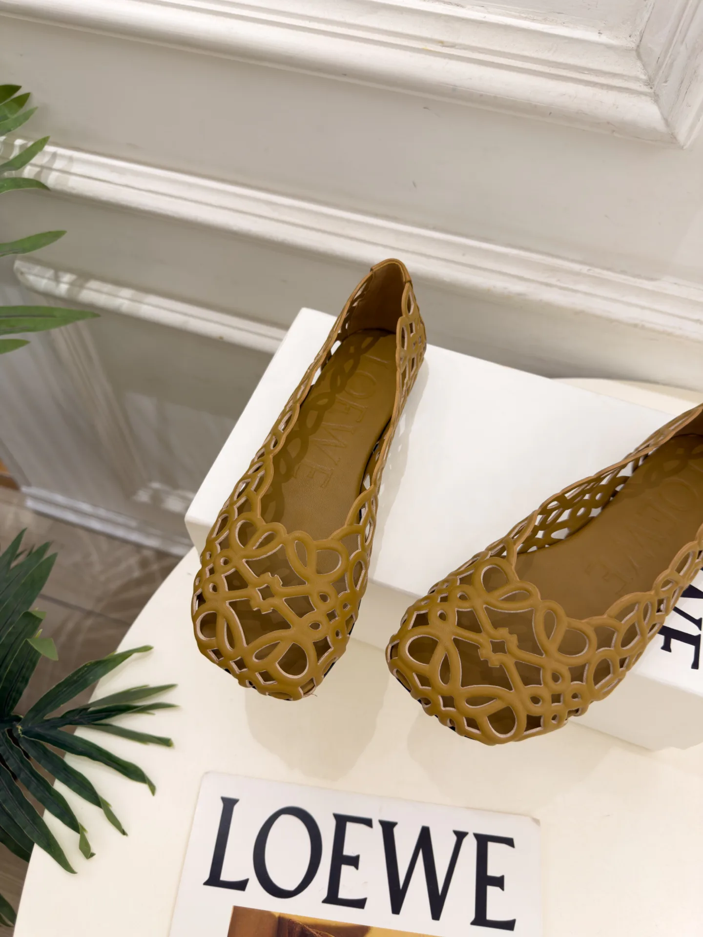 Women's Ballet Flats LOEWE 18198363