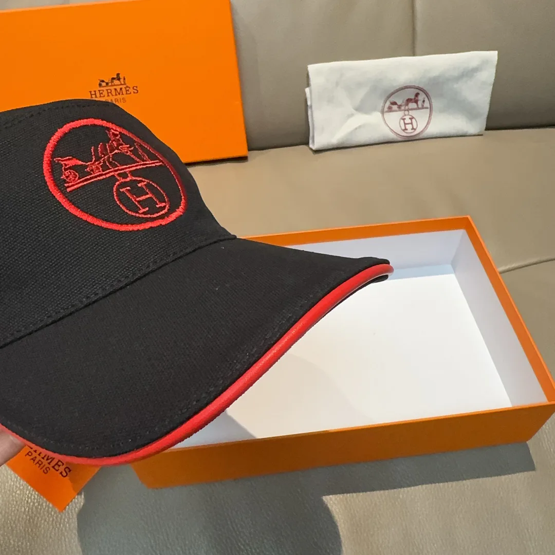 Hats HERMES 18347083