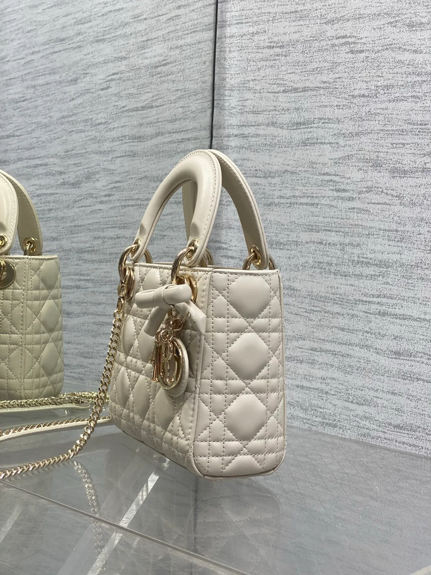 Women's Classic Handbags CHRISTIAN DIOR 17601469