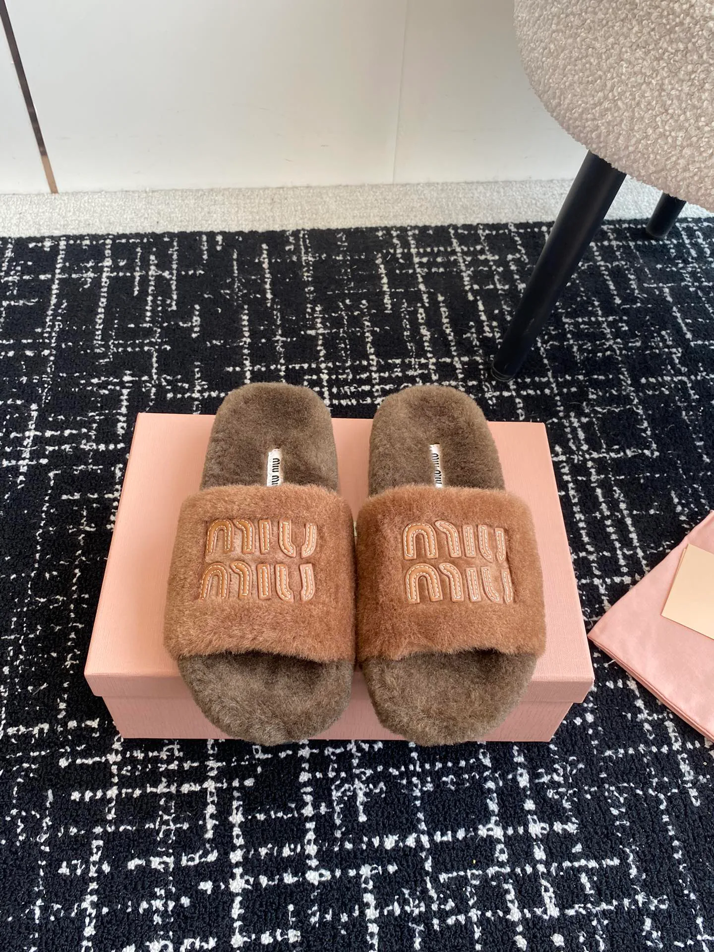 Women's Slippers MIU MIU 18241535