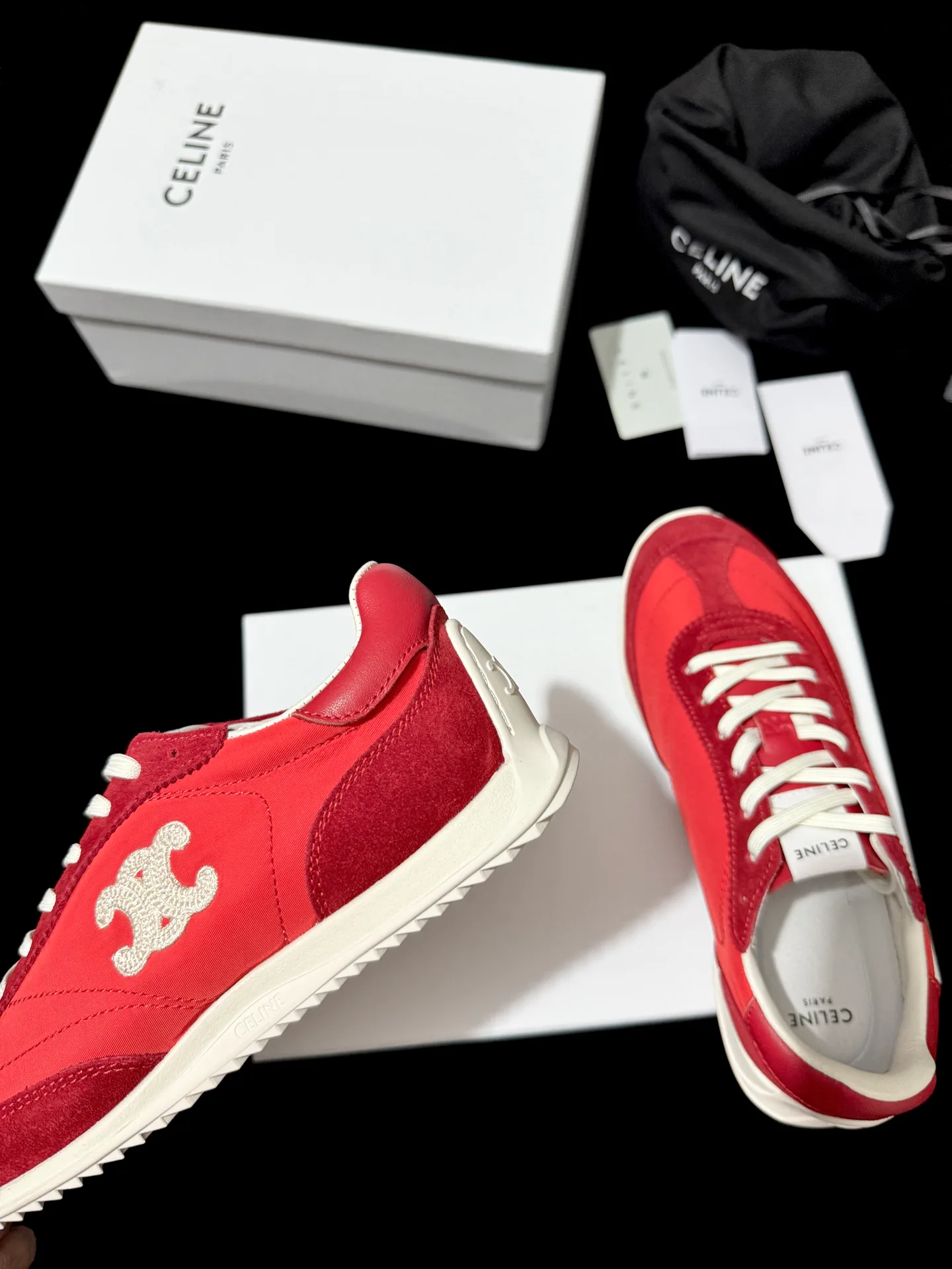 Women's Sneakers CELINE 18110389