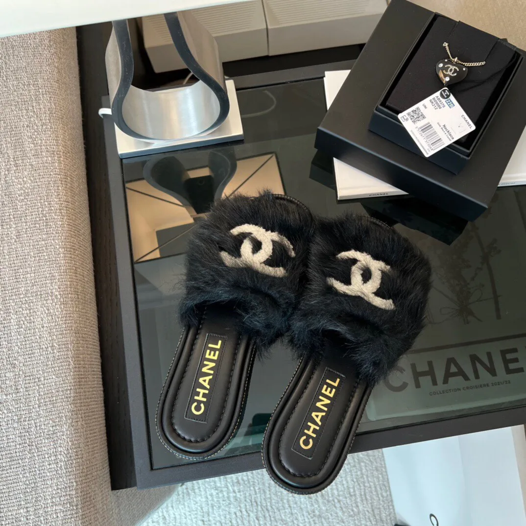 Women's Slippers CHANEL 18549719