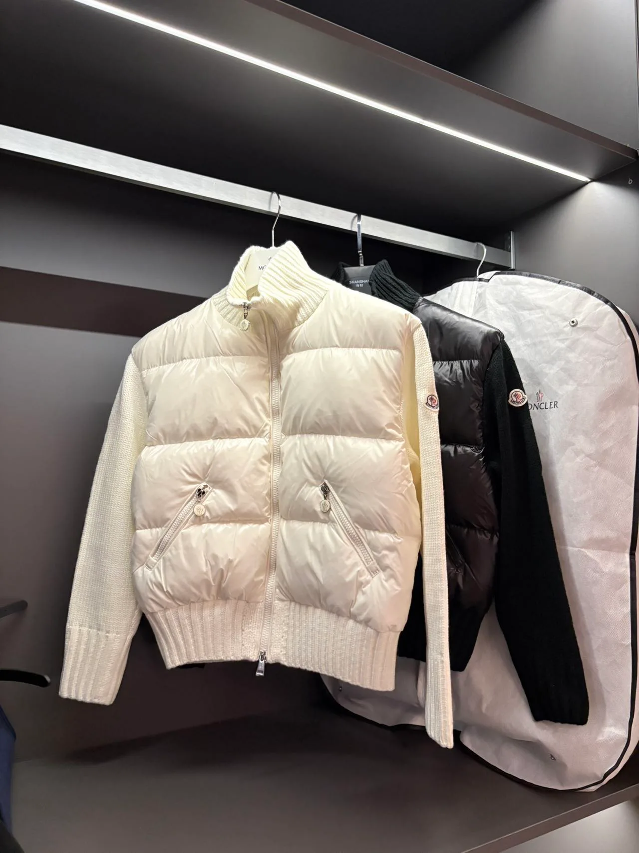 Men's Jackets And Down Jackets MONCLER 17457975