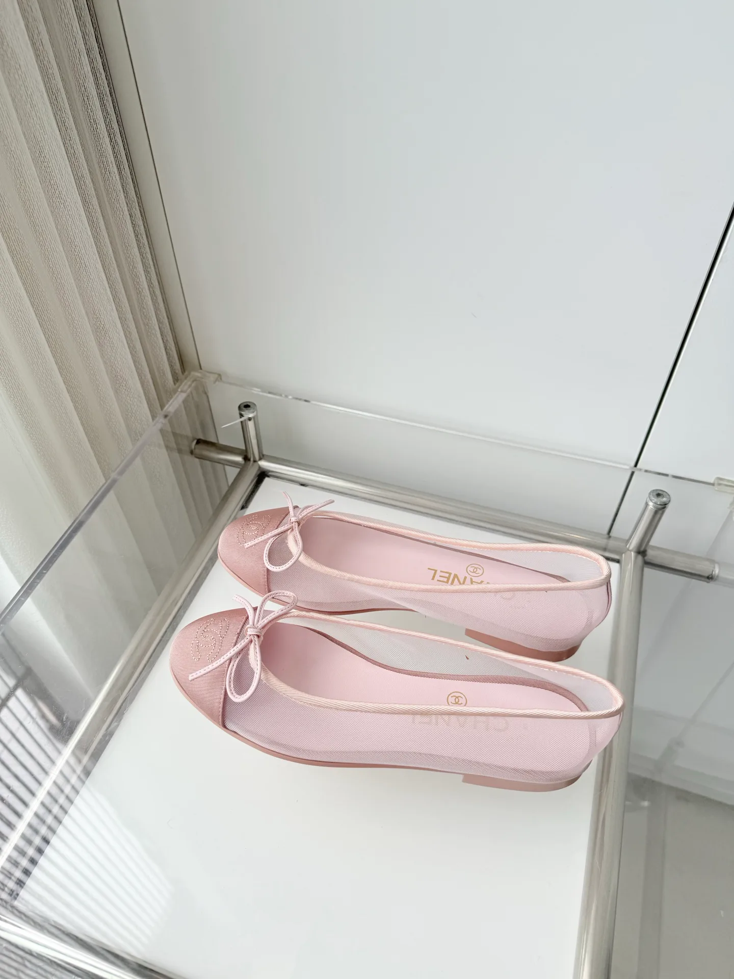 Women's Ballet Flats CHANEL 18120827