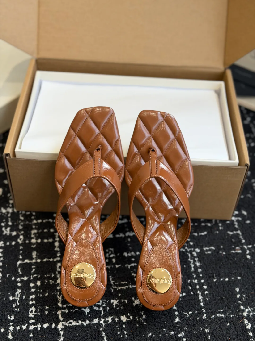 Women's Open-Toe Sandals SAINT LAURENT 17657657