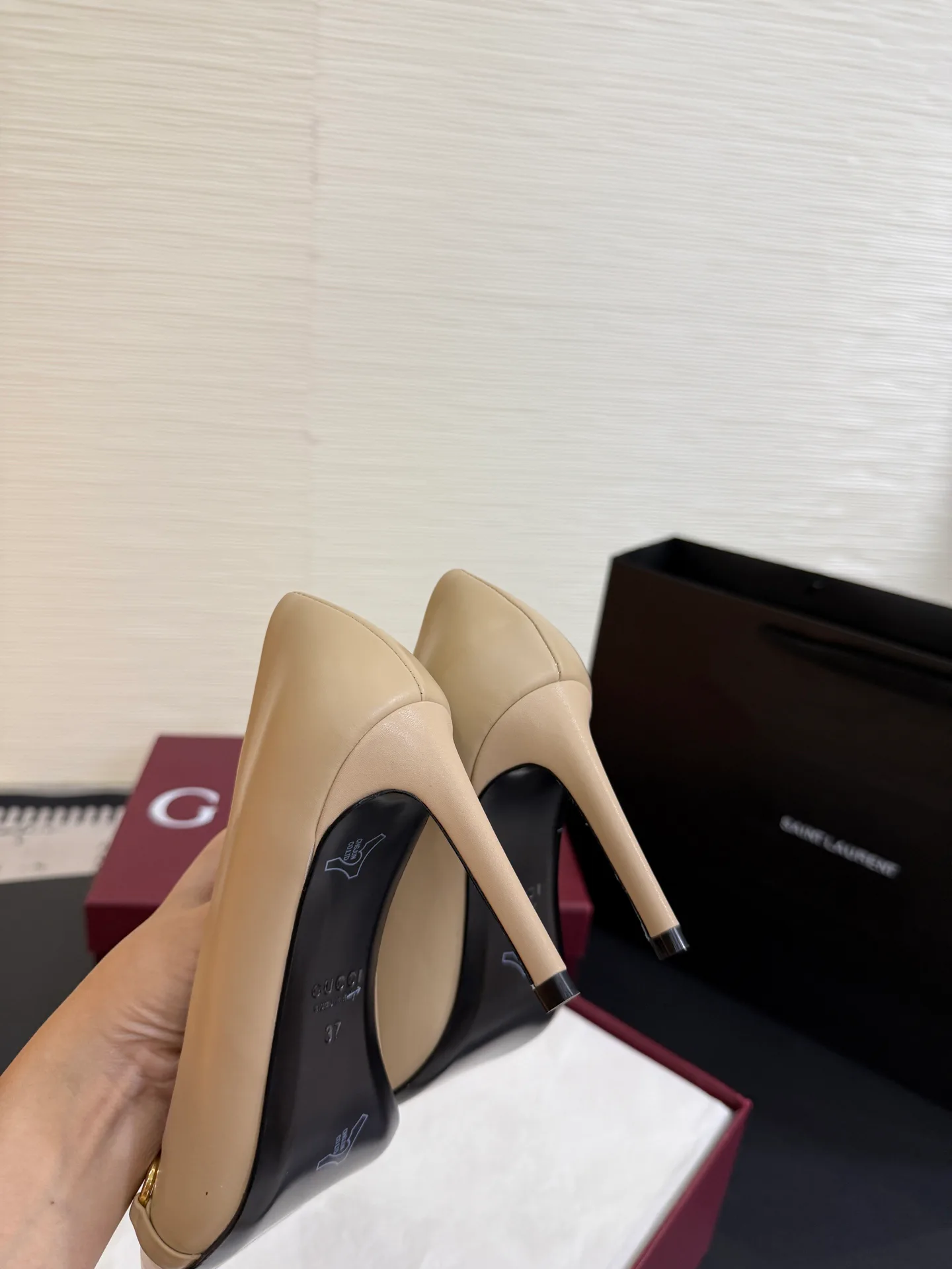 Women's Heels GUCCI 18444618