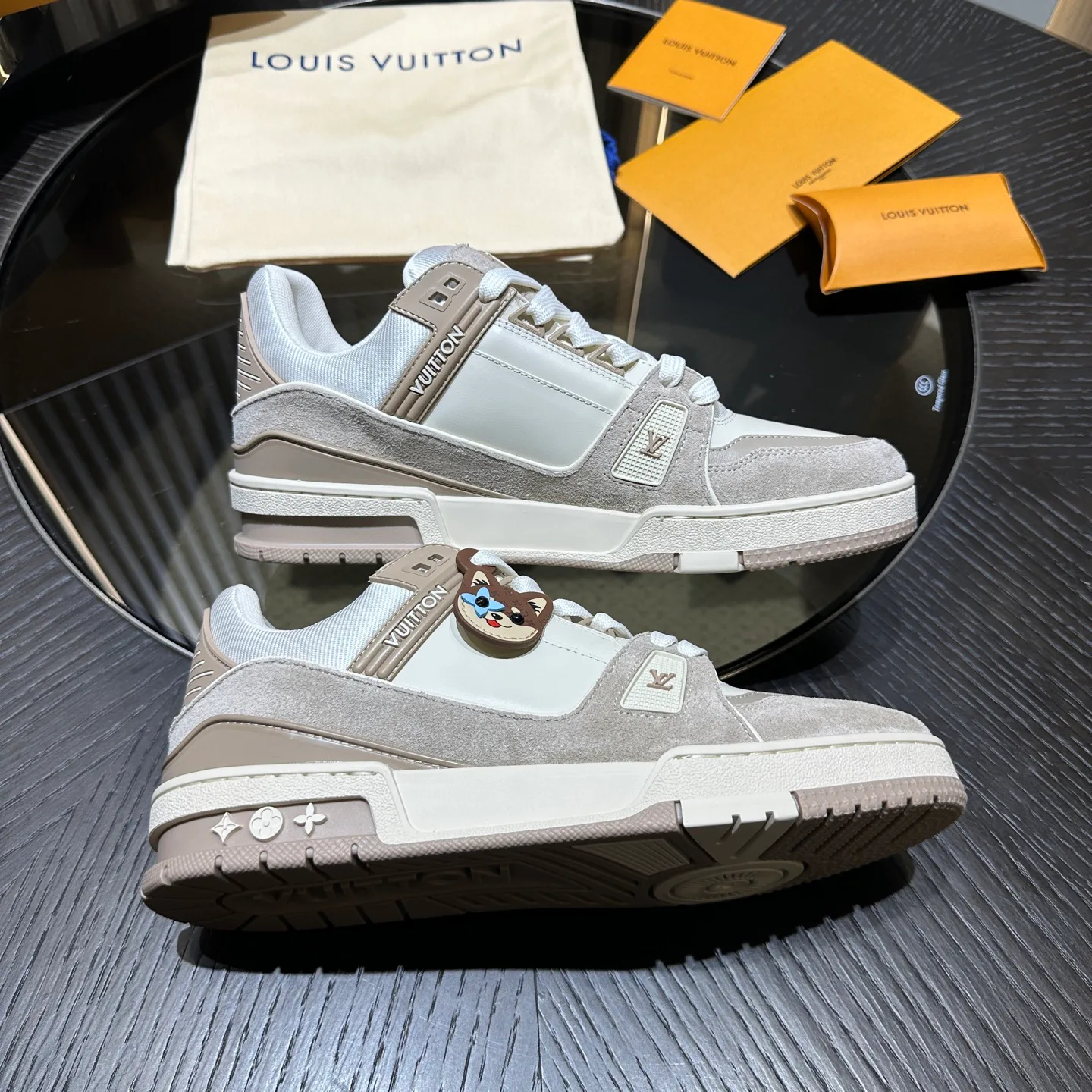 Men's Sneakers LOUIS VUITTON 18192393