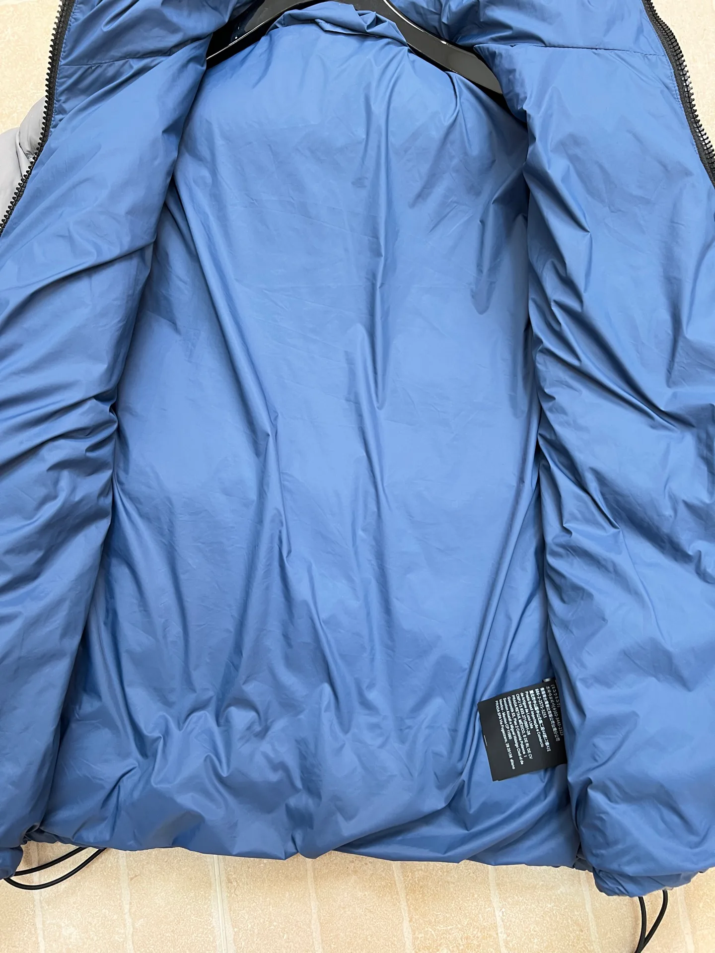 Women's Jackets And Down Jackets MIU MIU 18149759