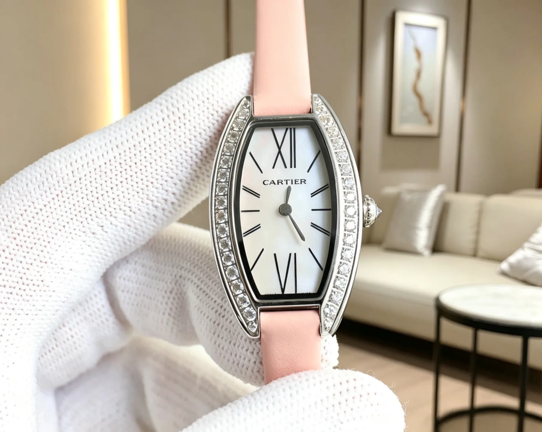 Women's Watches CARTIER 17608577