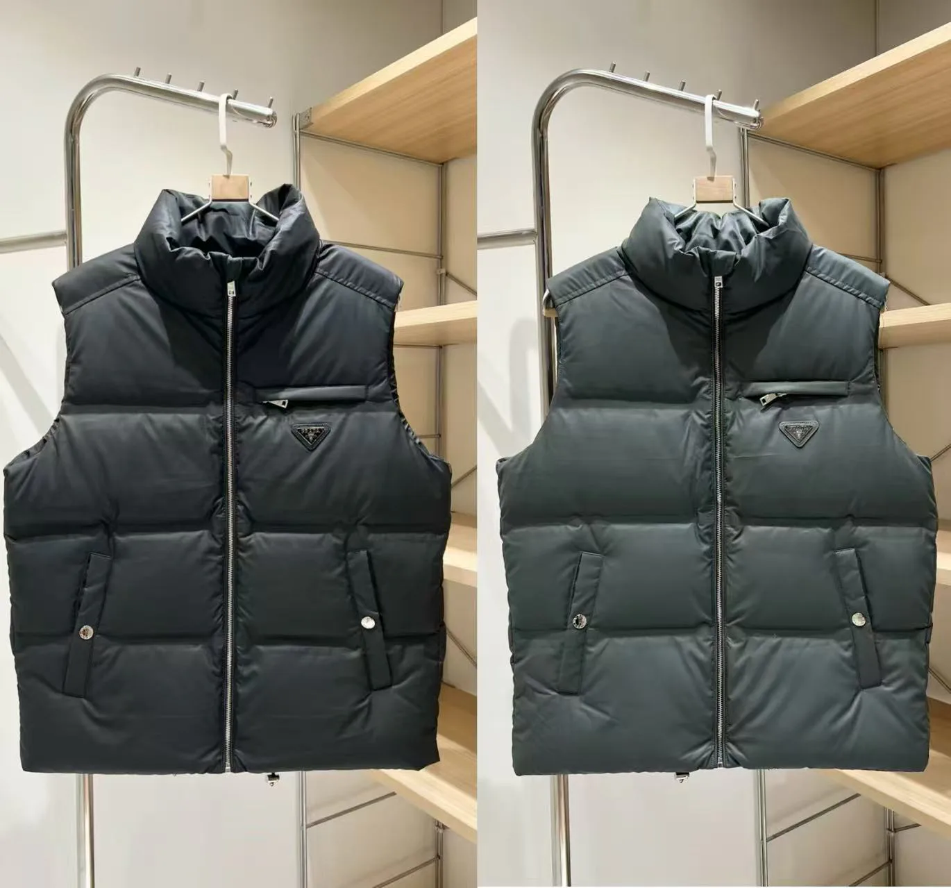 Women's Vests PRADA 18131399