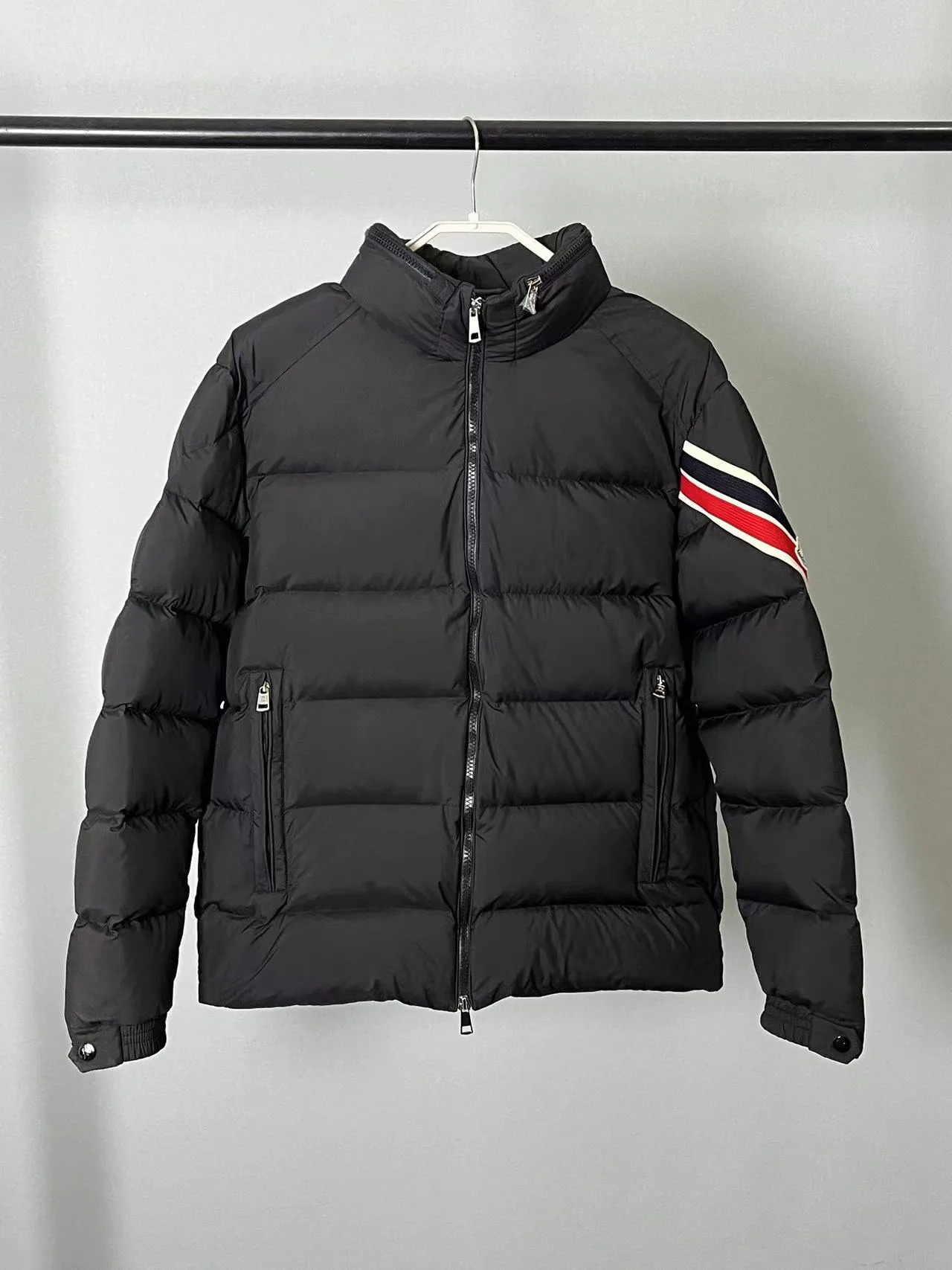 Men's Jackets And Down Jackets MONCLER 18130191